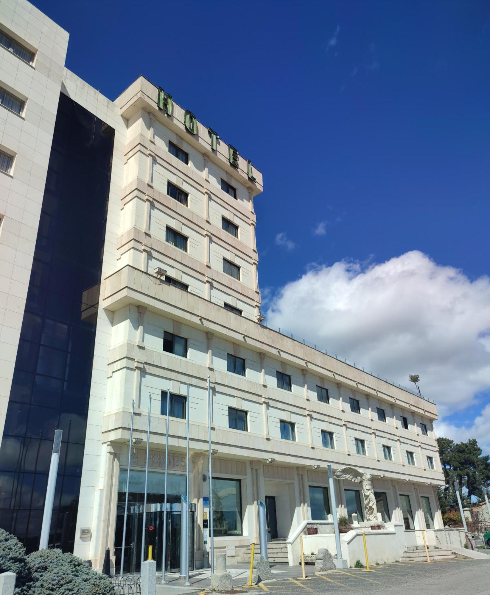 Hotel Sercotel Cuatro Postes Ávila Zewnętrze zdjęcie