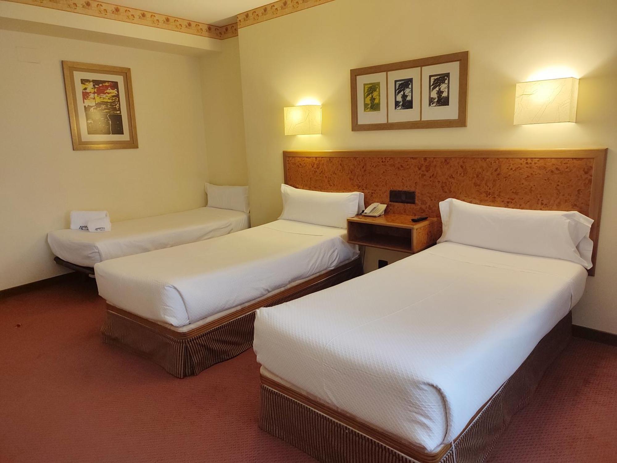 Hotel Sercotel Cuatro Postes Ávila Zewnętrze zdjęcie